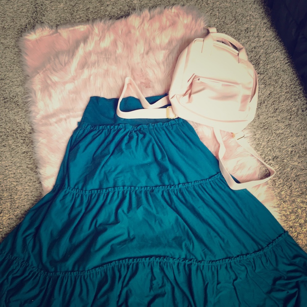 Comfy skirt lace bottom!